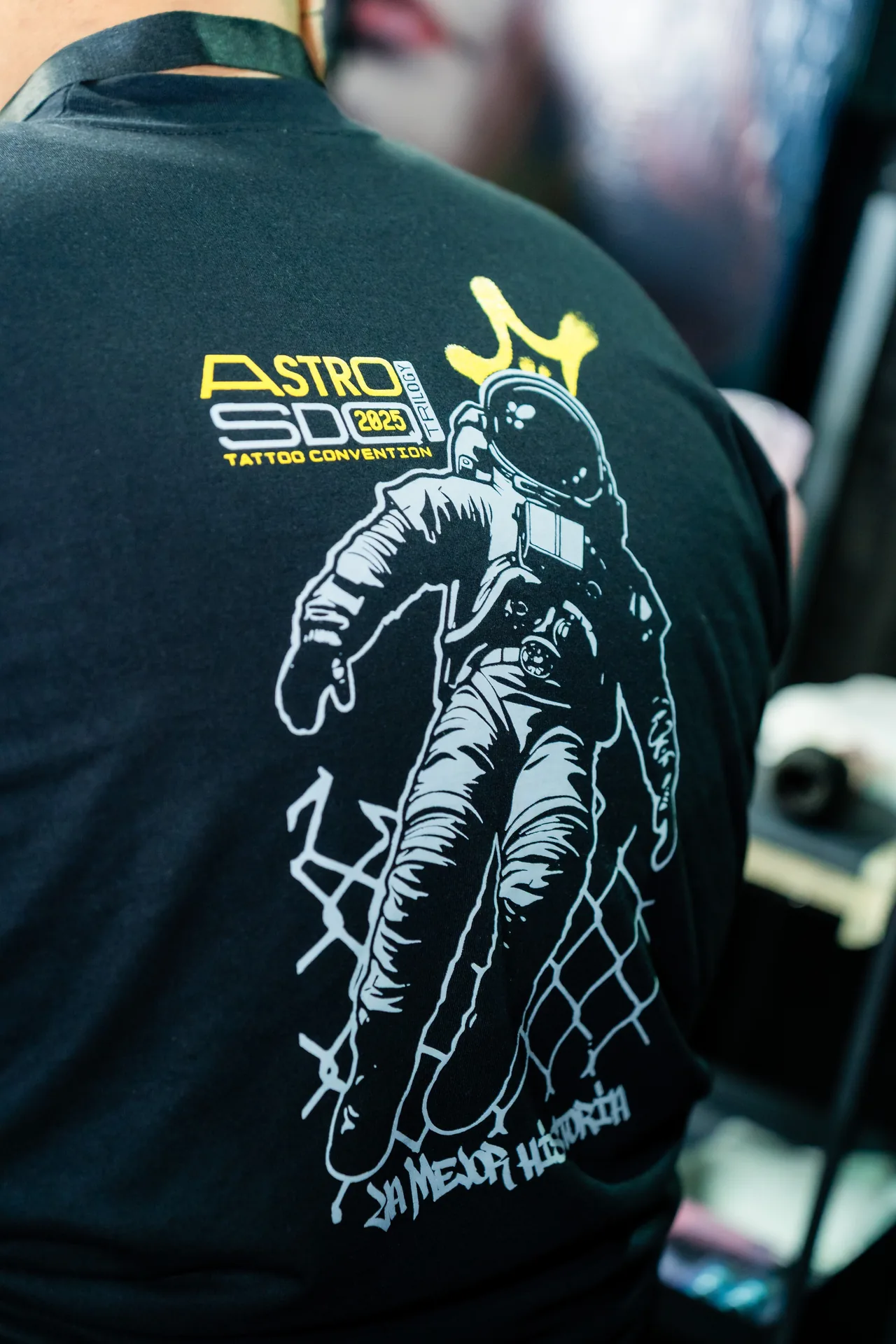 Camiseta oficial de ASTRO 2025 — foto: AndresArt